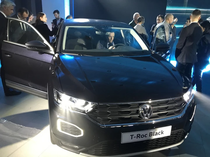 Volkswagen e Garage Italia Customs: nascono le T-Roc Black e Cyber