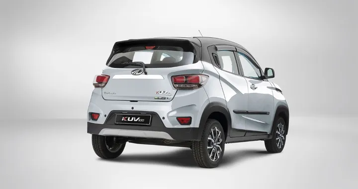 Mahindra KUV100 NXT M-Bifuel: i prezzi della nuova versione GPL