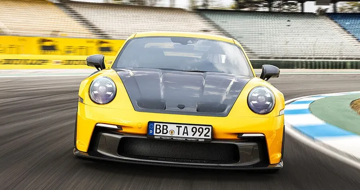 Porsche 911 GT3: più cattiva con il kit estetico di Techart