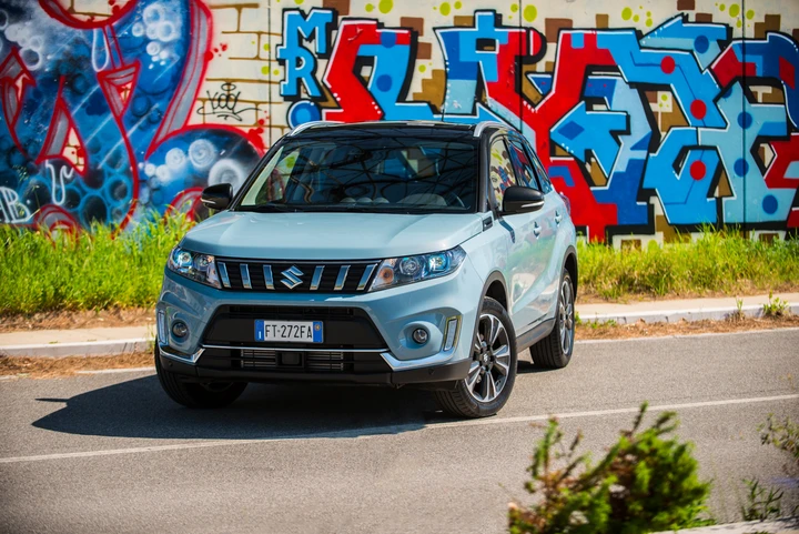 Suzuki Vitara 1.0 Boosterjet 4WD AllGrip StarView: la prova su strada