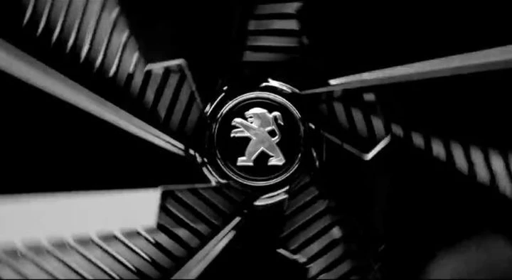 Peugeot Fractal: primo video in attesa di Francoforte