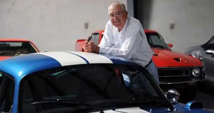 Addio a Carroll Shelby: l'uomo che inventò la muscle car