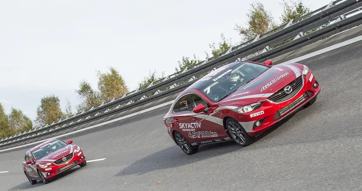 Mazda6: record di velocità con il motore diesel