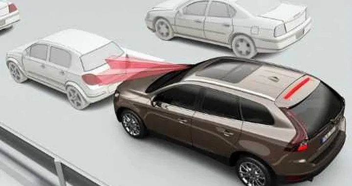 Volvo: City Safety e Pedestrian Detector