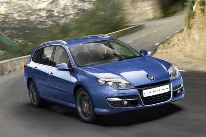 Renault Laguna: il Model Year 2011 a Parigi