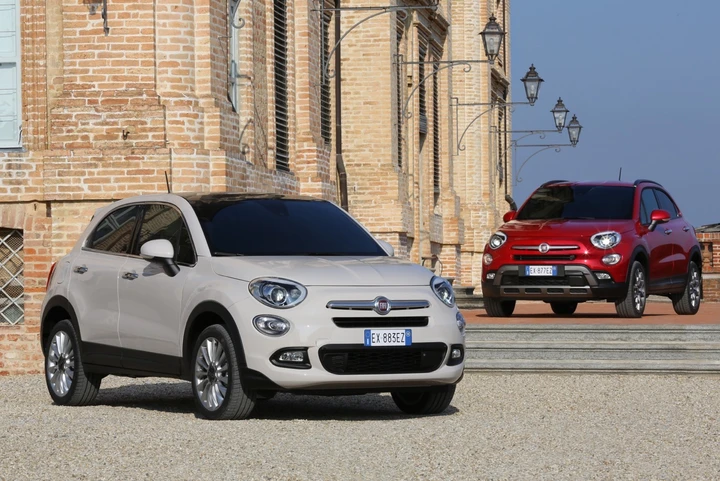Fiat 500X, nuove immagini ufficiali
