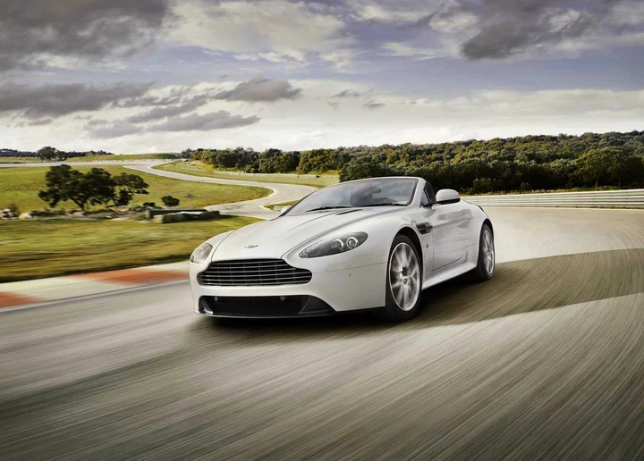 Aston Martin V8  Vantage S