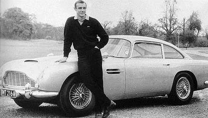 In vendita la Aston Martin DB5 di 007