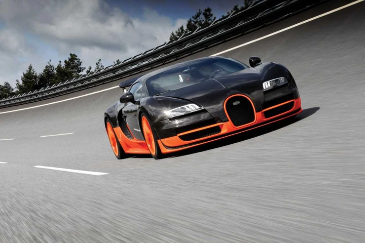 Bugatti Veyron da record: 431 km/h!