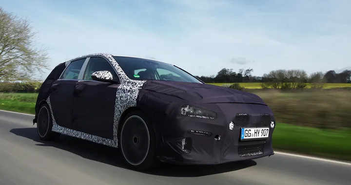 Hyundai i30 N: pronta per i test su strada in Gran Bretagna