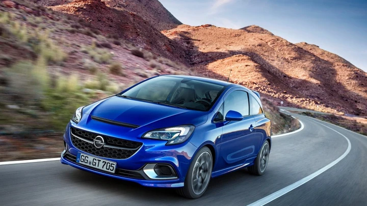 Nuova Opel Corsa OPC 2015: tutta la cattiveria del Fulmine