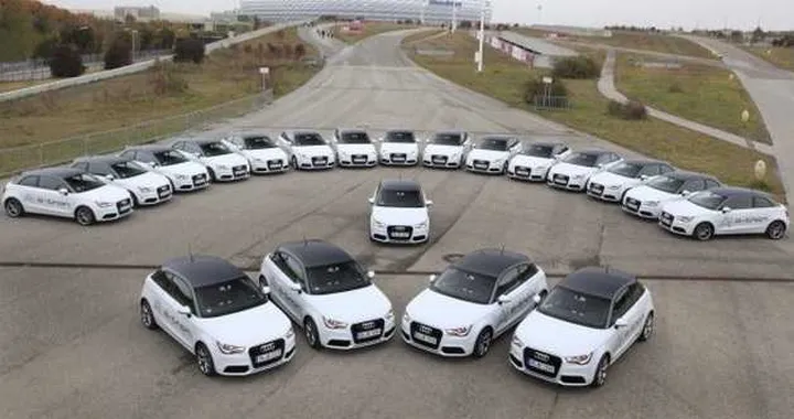 Audi A1 e-tron sulle strade di Monaco