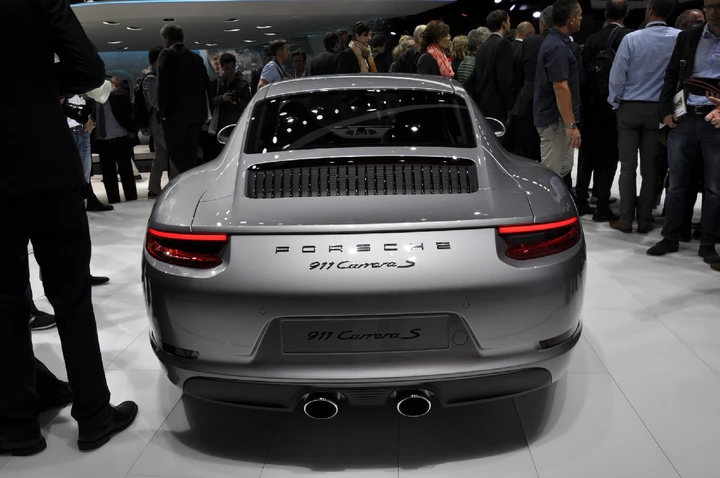 Porsche 911: il restyling 2016 a Francoforte