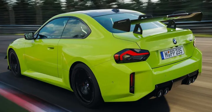 La BMW M2 definitiva? Con il nuovo Track Kit sfida le GT da corsa