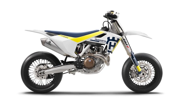 Husqvarna FS 450 2017: una moto con le corse nel sangue