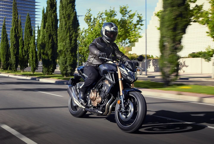 Le 5 moto A2 che consumano meno