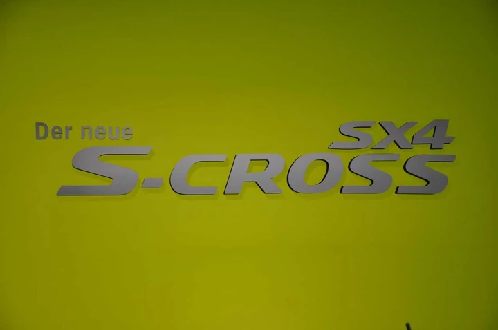 Suzuki SX4 S-Cross al Salone di Francoforte 2013