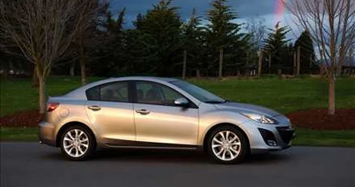 Richiami auto: forse è solo isteria collettiva?