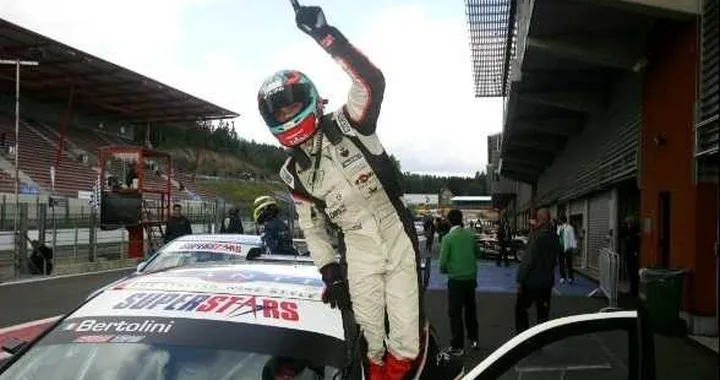 Superstars: Andrea Bertolini si racconta su Motori.it
