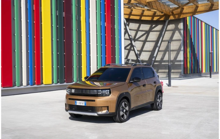 Fiat Grande Panda Hybrid, a maggio a partire da 16.950 euro