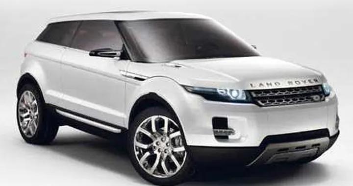 Land Rover: oggi il nome della baby Range