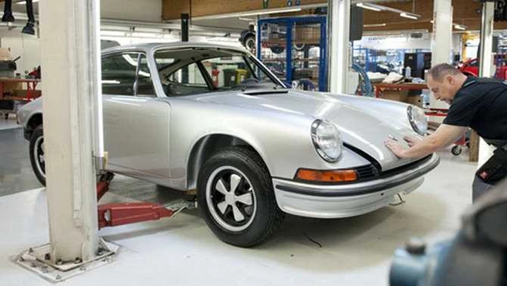 Porsche: ecco come rinasce una 911 del 1973