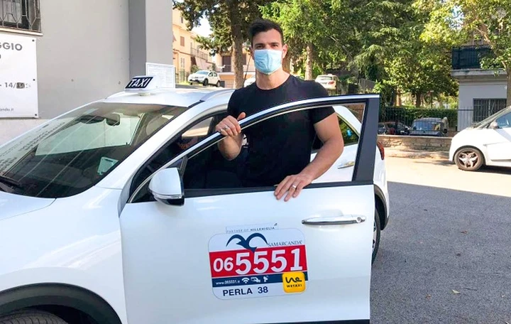 Taxi: arriva Connect, nuovo servizio per aiutare la ripresa