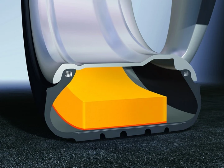 Continental Conti.eContact, progettato per auto ibride