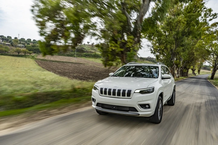 Jeep Cherokee 2019: primo contatto con il nuovo modello