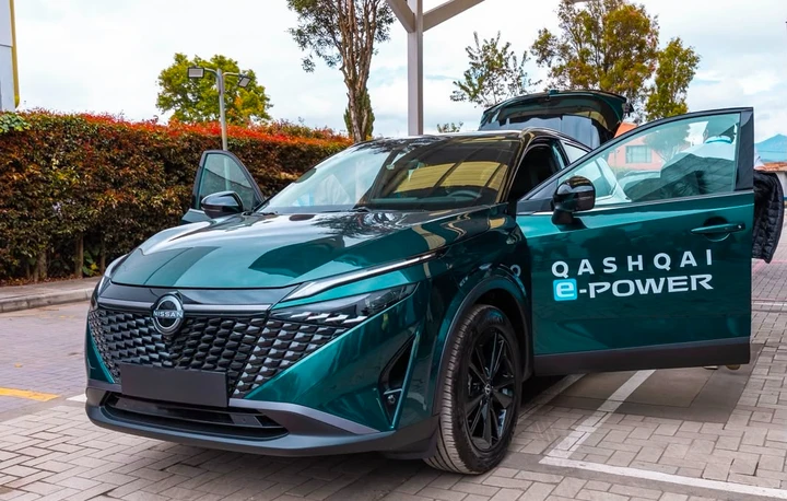 Nissan Qashqai e-POWER entra nel Guinness: 1.980 km con un solo pieno