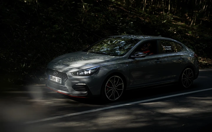 Hyundai i30 Fastback N: un record fuori dagli schemi