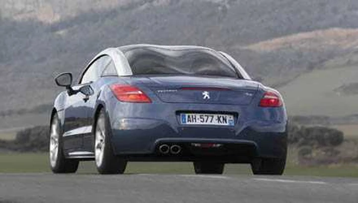 Peugeot RCZ: eccola in tutta la sua sportività