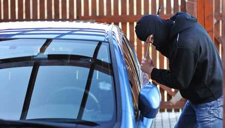 Gli italiani e i furti d'auto: l'incendio–furto interessa solo uno su tre