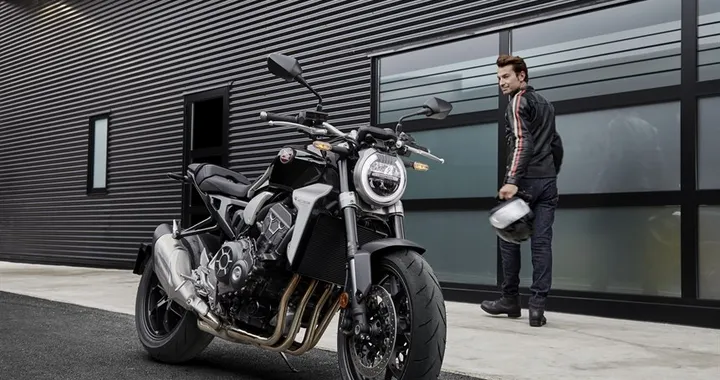 Novità moto in arrivo nel 2018: dalla Panigale V4 alla Vespa Elettrica
