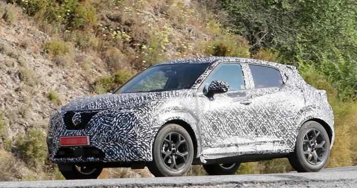 Nissan Juke: le foto spia prima del debutto