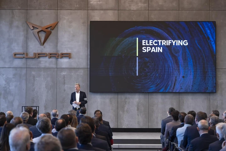 Seat e Volkswagen estendono la loro collaborazione con i fornitori per la produzione di EV