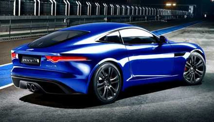 Jaguar F-Type coupé: pronta per Los Angeles