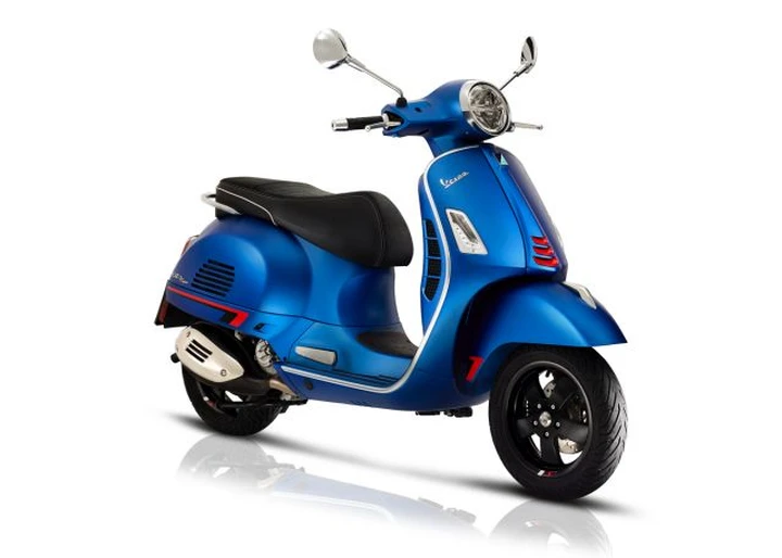 Vespa GTS: la Super è già sul mercato a 5.990 euro