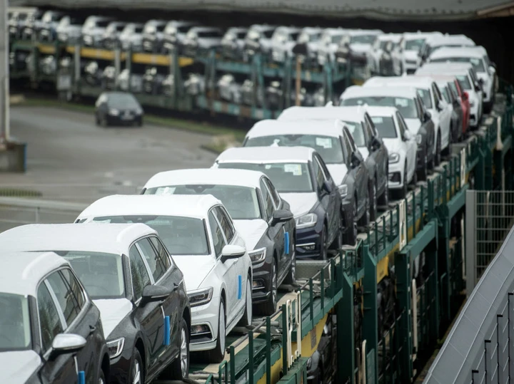 UE, avviato il dialogo strategico per salvare l'industria automobilistica