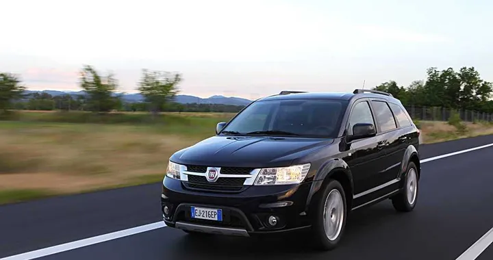 Fiat Freemont 4x4: prezzo a 32.400 euro