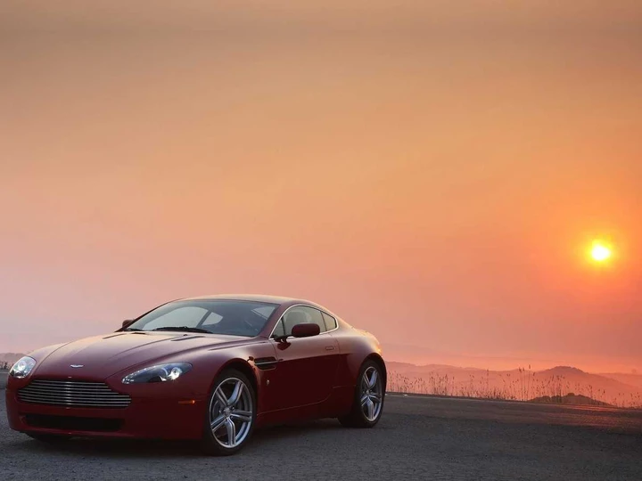 Aston Martin V8 Vantage Model Year 2010
