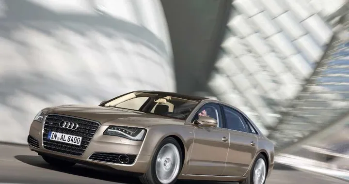 Audi A8 L W12: un bel viaggiare