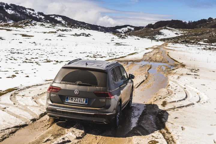 Volkswagen Tiguan Allspace: la prova su strada