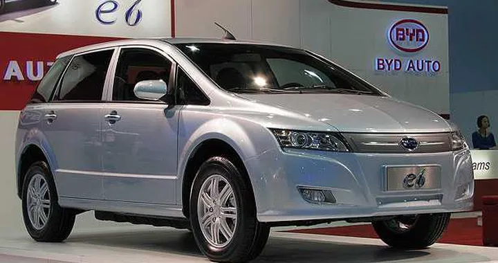 Byd: debutto in Usa e partnership con Daimler