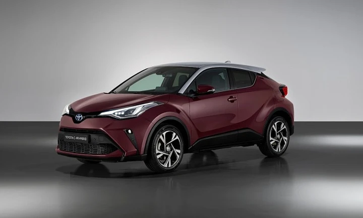 Toyota C-HR: novità e caratteristiche del restyling 2022