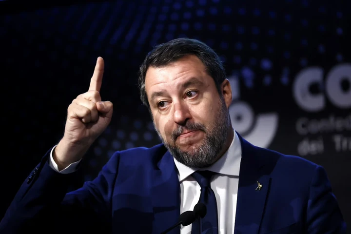 Blocco auto diesel Euro 5: per Salvini una follia Europea