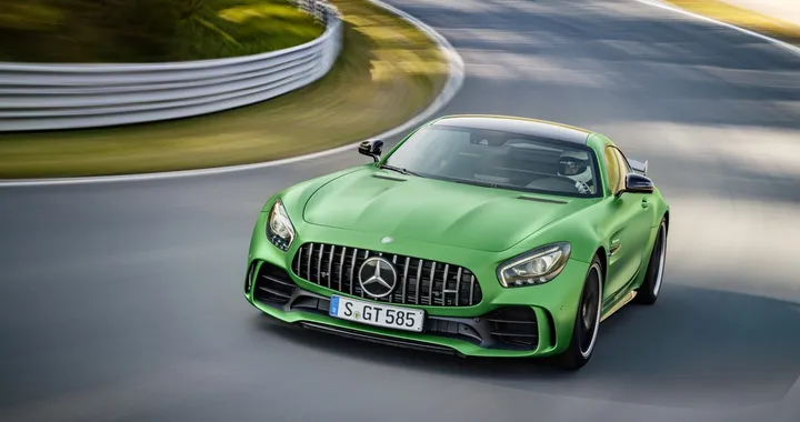 Mercedes-AMG GT R: tempo record sull’Inferno Verde