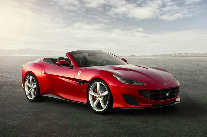 Nuova Ferrari Portofino: prime immagini ufficiali