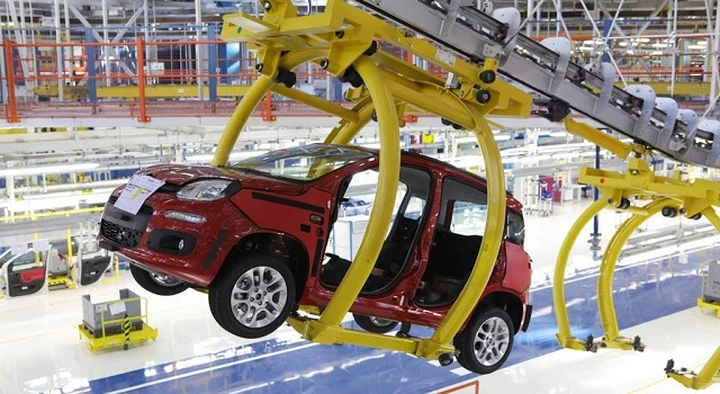 Mercato europeo auto, ancora in leggero calo: -0,5 ad aprile