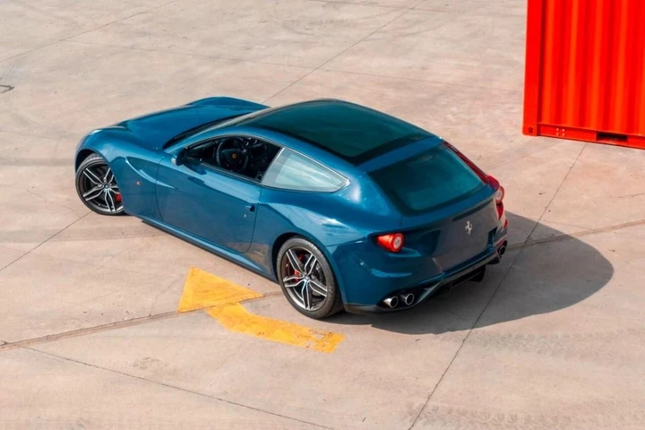 La Ferrari FF di John Elkann è all'asta: prezzo top secret
